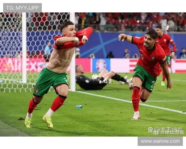 球员历史上的经典替补进球盘点激情瞬间回顾 球员历史上的经典替补进球盘点激情瞬间回顾