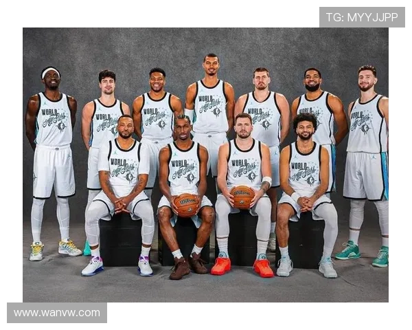 2013年NBA全明星正赛合照阵容名单与球员完整名单公布